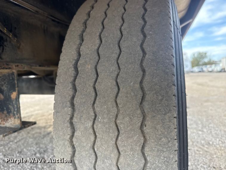 image for item EG1748 2022 Vermeer LP873SDT vacuum excavator