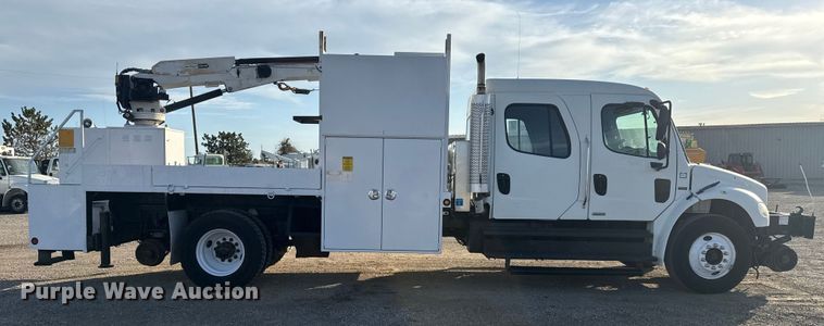 image for item EG1751 2007 Freightliner Business Class M2 crane truck