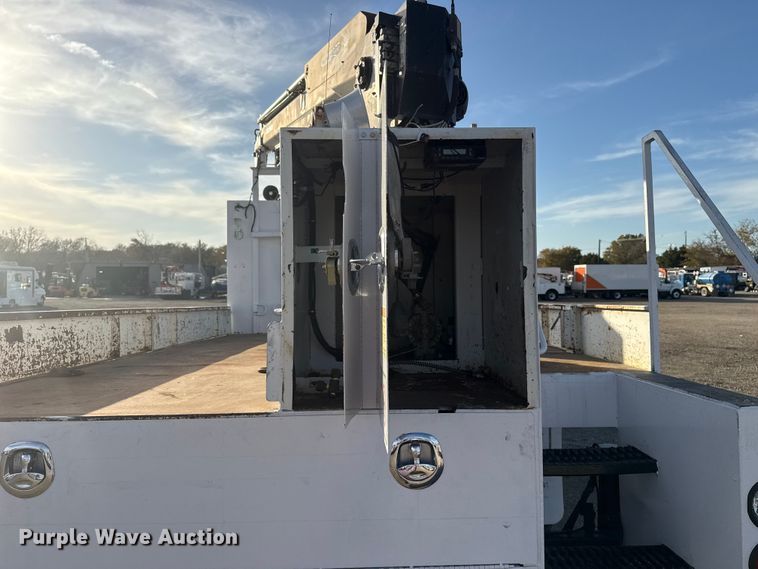 image for item EG1751 2007 Freightliner Business Class M2 crane truck