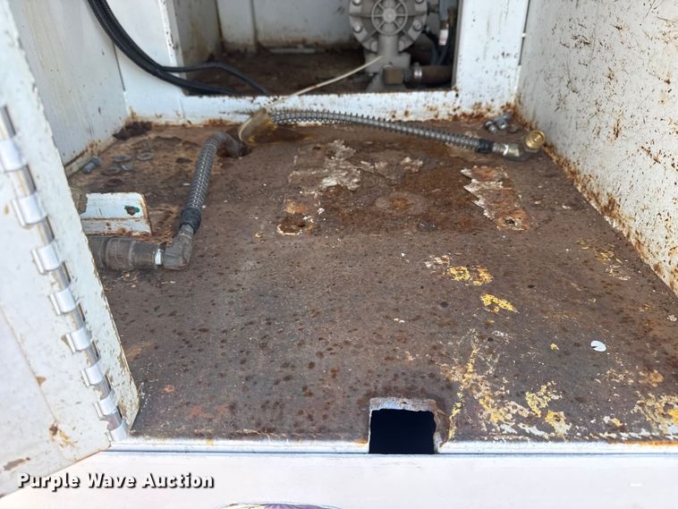 image for item EG1751 2007 Freightliner Business Class M2 crane truck