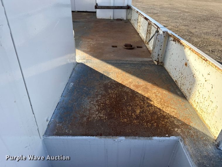 image for item EG1751 2007 Freightliner Business Class M2 crane truck