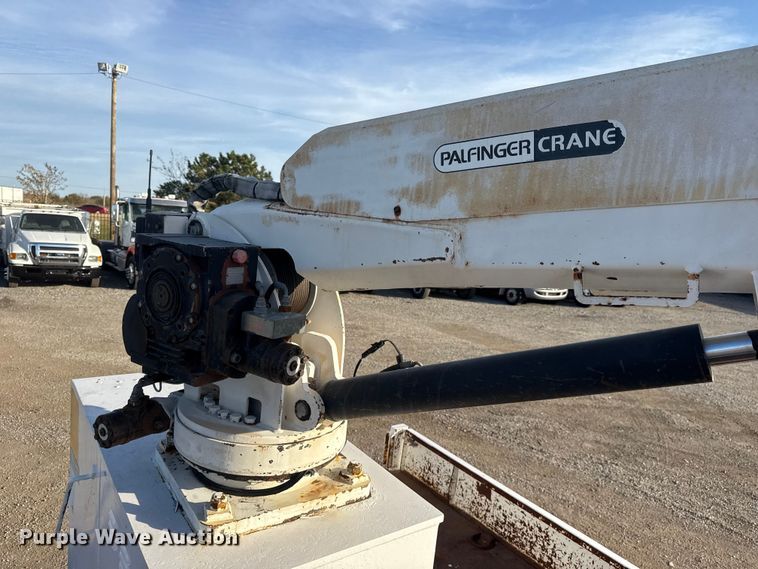 image for item EG1751 2007 Freightliner Business Class M2 crane truck