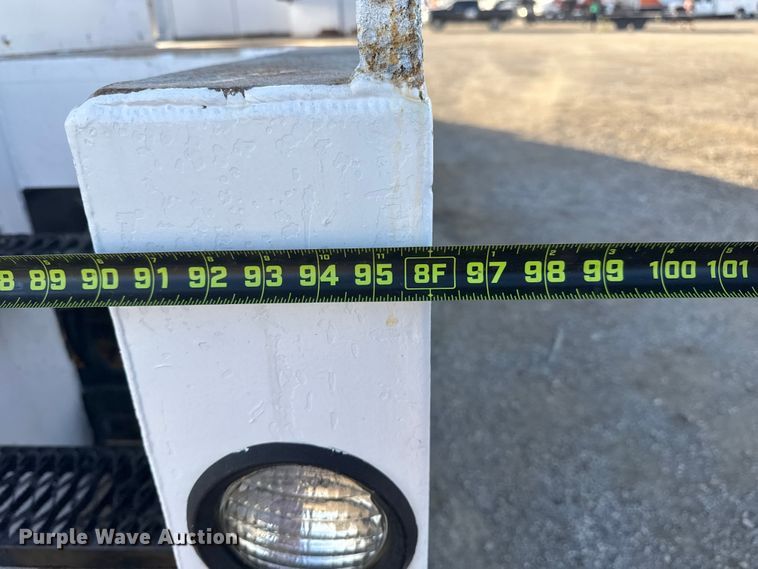 image for item EG1751 2007 Freightliner Business Class M2 crane truck