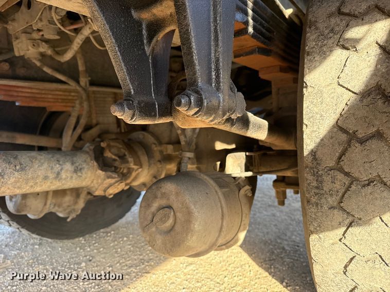 image for item EG1751 2007 Freightliner Business Class M2 crane truck