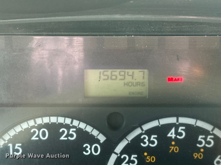 image for item EG1751 2007 Freightliner Business Class M2 crane truck