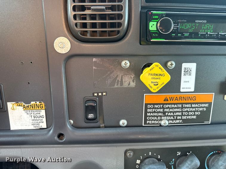 image for item EG1751 2007 Freightliner Business Class M2 crane truck