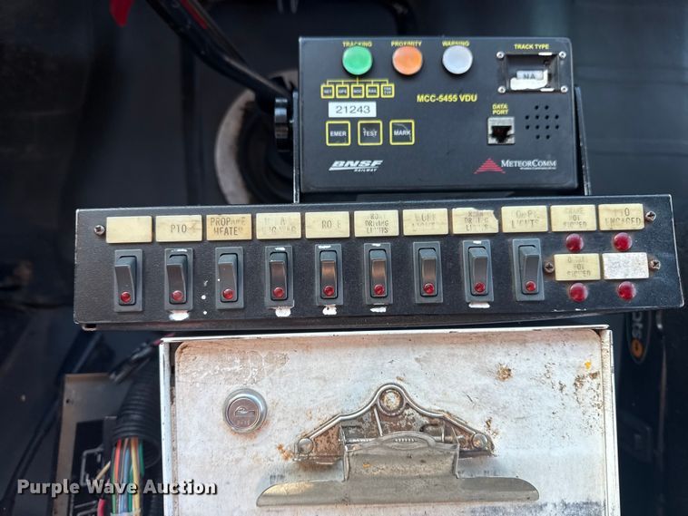 image for item EG1751 2007 Freightliner Business Class M2 crane truck