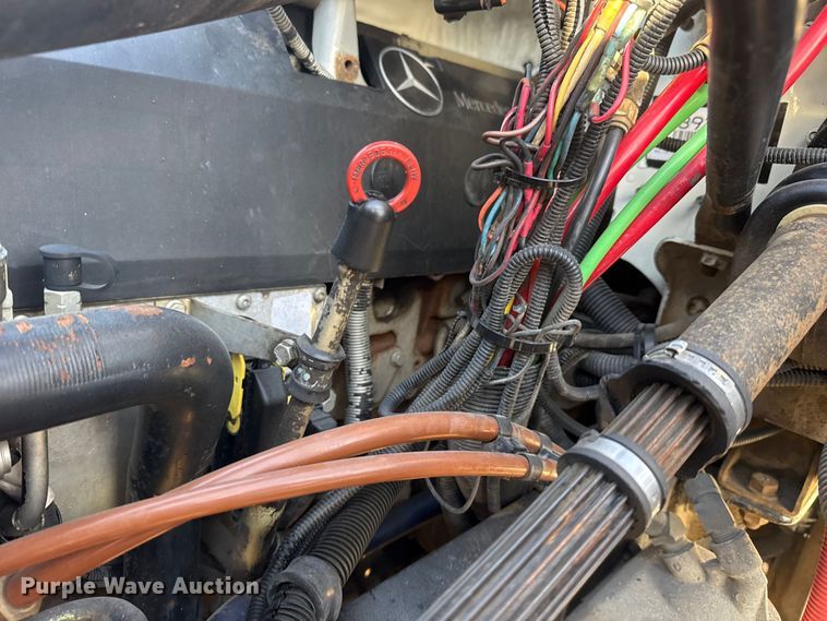 image for item EG1751 2007 Freightliner Business Class M2 crane truck