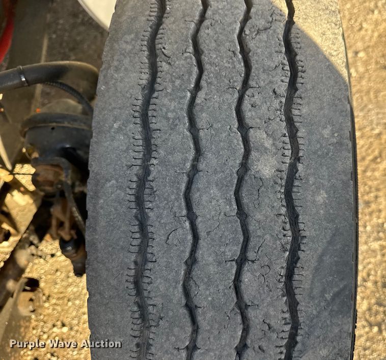 image for item EG1751 2007 Freightliner Business Class M2 crane truck