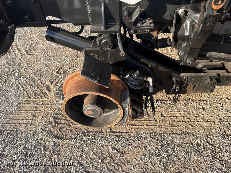 image for item EG1751 2007 Freightliner Business Class M2 crane truck