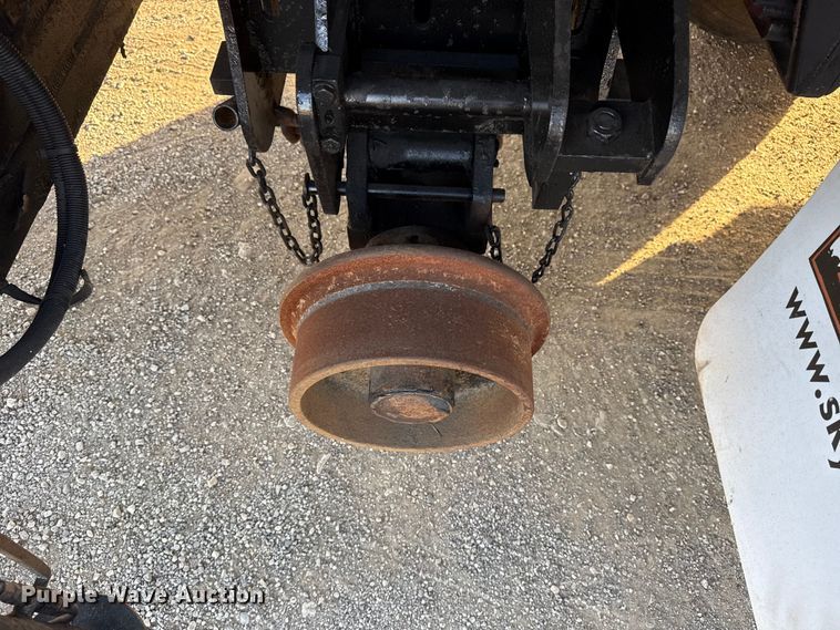 image for item EG1751 2007 Freightliner Business Class M2 crane truck