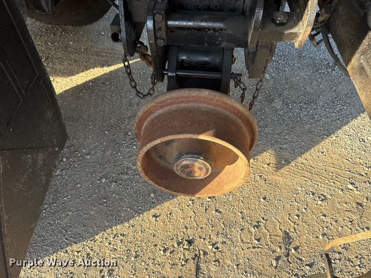 image for item EG1751 2007 Freightliner Business Class M2 crane truck