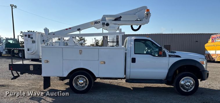 image for item EG1754 2011 Ford F450 Super Duty bucket truck