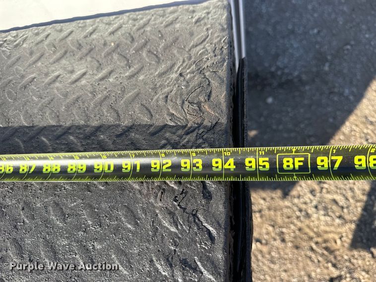 image for item EG1754 2011 Ford F450 Super Duty bucket truck