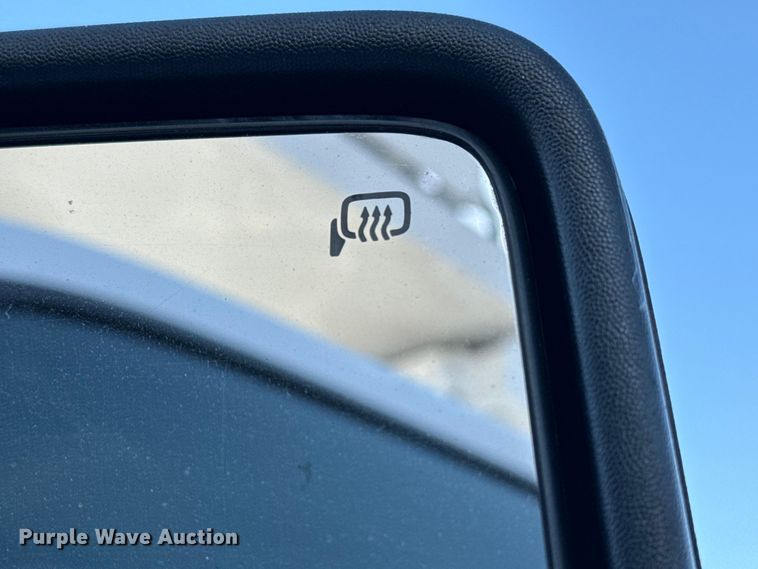 image for item EG1754 2011 Ford F450 Super Duty bucket truck