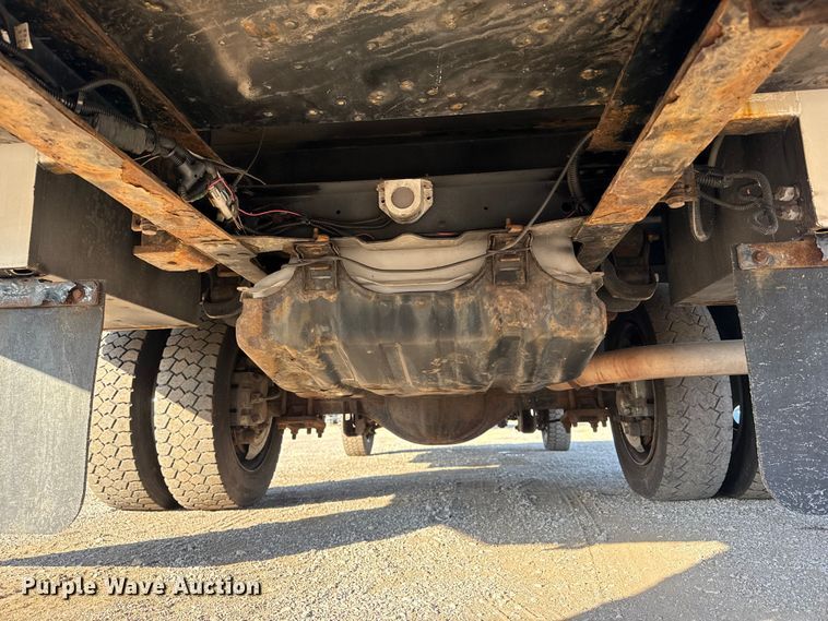 image for item EG1754 2011 Ford F450 Super Duty bucket truck