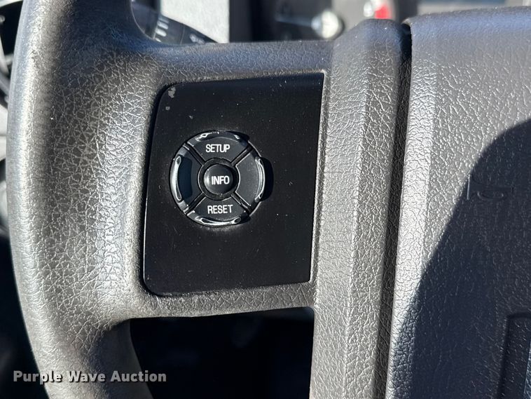 image for item EG1754 2011 Ford F450 Super Duty bucket truck