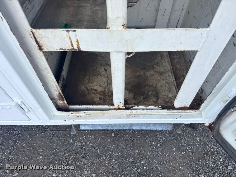 image for item EG1757 2013 International 7600 crane truck