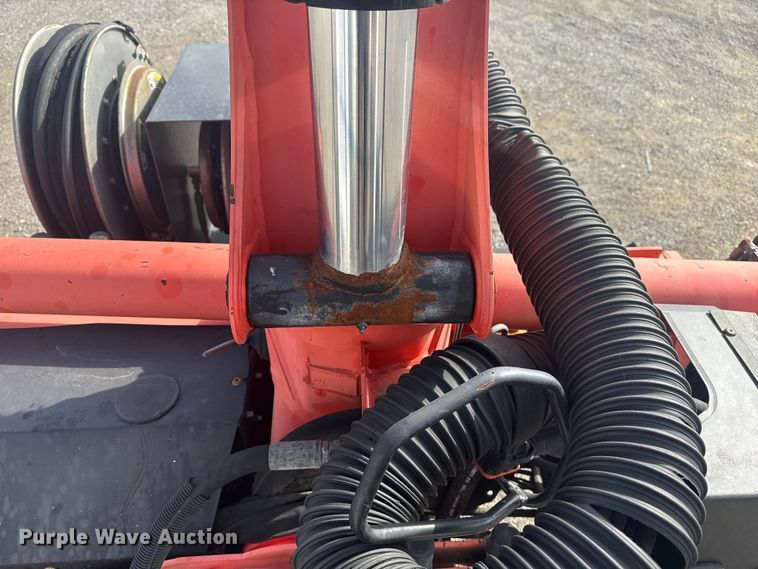 image for item EG1757 2013 International 7600 crane truck