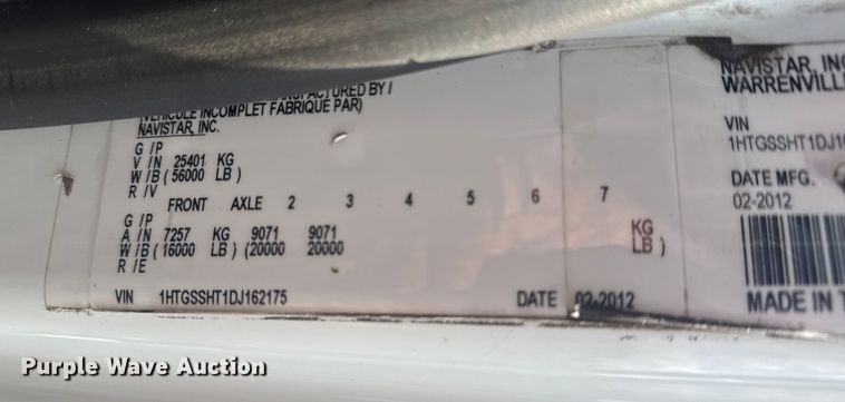 image for item EG1757 2013 International 7600 crane truck