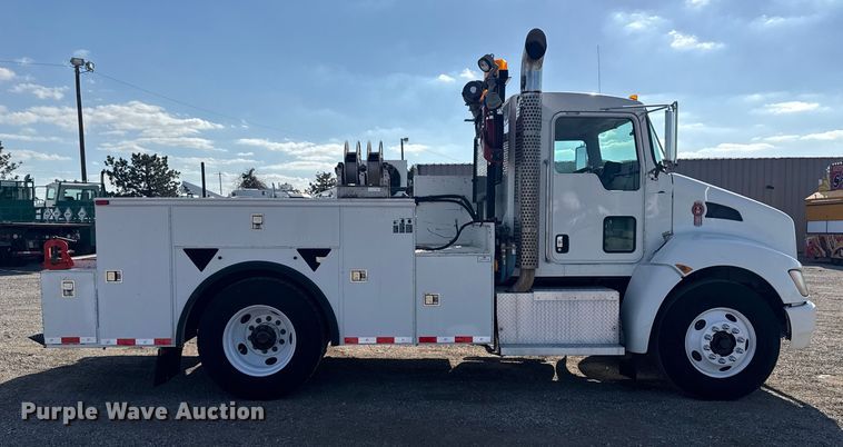 image for item EG1761 2010 Kenworth T370 utility / service truck