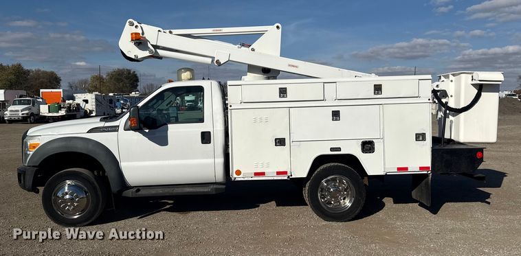 image for item EG1763 2011 Ford F450 Super Duty bucket truck