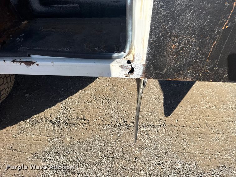 image for item EG1763 2011 Ford F450 Super Duty bucket truck