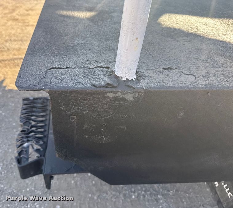 image for item EG1763 2011 Ford F450 Super Duty bucket truck