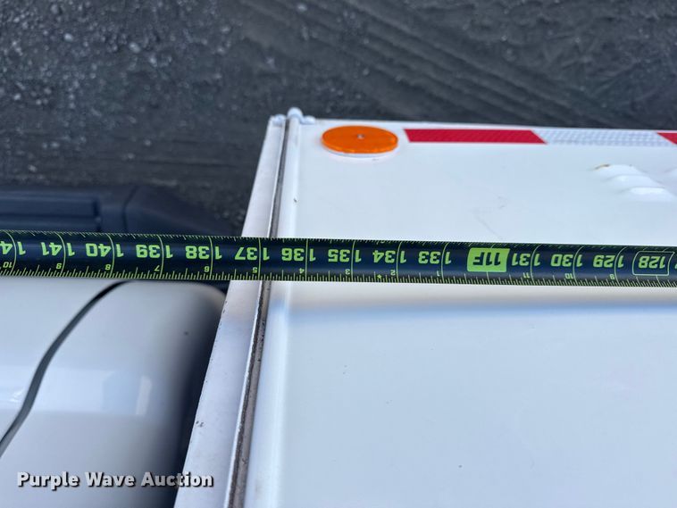 image for item EG1763 2011 Ford F450 Super Duty bucket truck