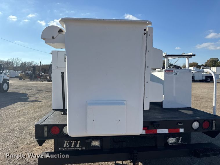 image for item EG1763 2011 Ford F450 Super Duty bucket truck