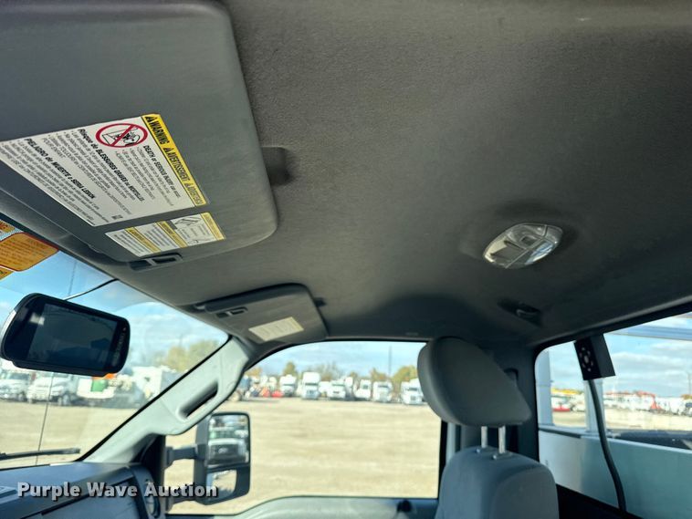 image for item EG1763 2011 Ford F450 Super Duty bucket truck