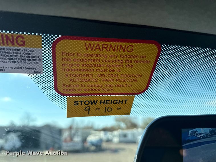 image for item EG1763 2011 Ford F450 Super Duty bucket truck