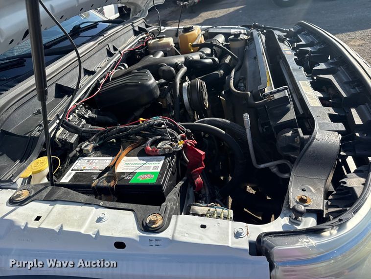 image for item EG1763 2011 Ford F450 Super Duty bucket truck