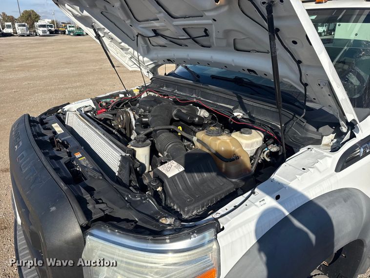 image for item EG1763 2011 Ford F450 Super Duty bucket truck