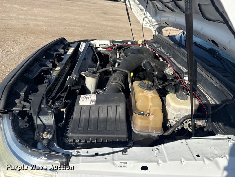 image for item EG1763 2011 Ford F450 Super Duty bucket truck