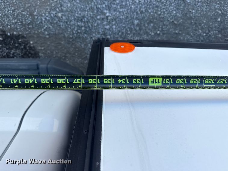 image for item EG1764 2011 Ford F450 Super Duty XL bucket truck