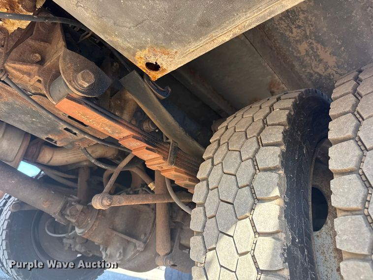 image for item EG1764 2011 Ford F450 Super Duty XL bucket truck