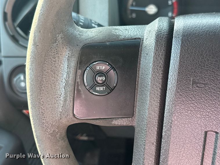 image for item EG1764 2011 Ford F450 Super Duty XL bucket truck