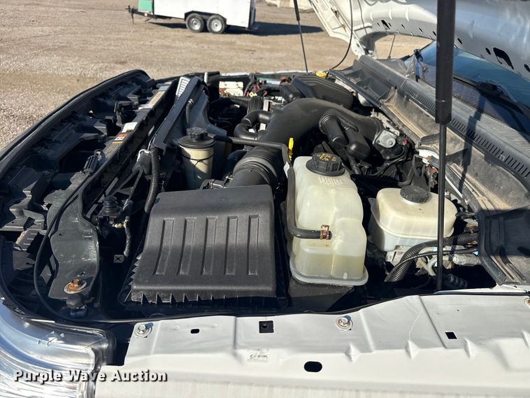 image for item EG1764 2011 Ford F450 Super Duty XL bucket truck