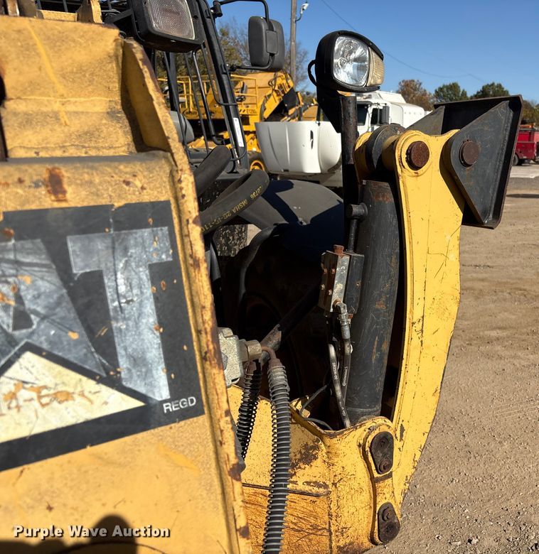 image for item EG8270 2003 Caterpillar TH360B telehandler