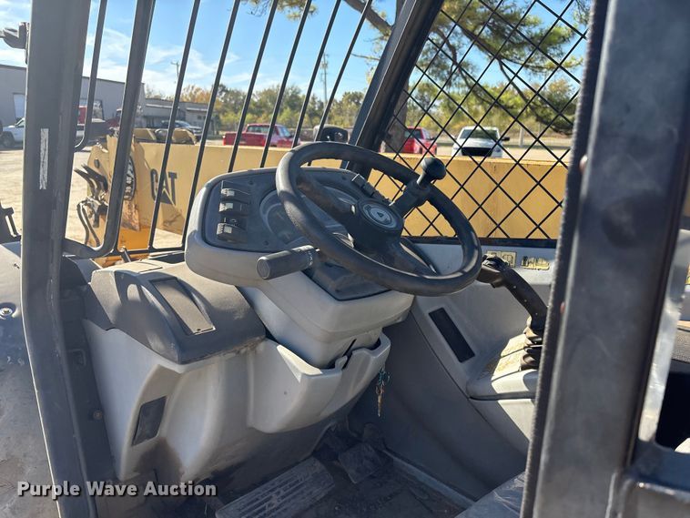 image for item EG8270 2003 Caterpillar TH360B telehandler