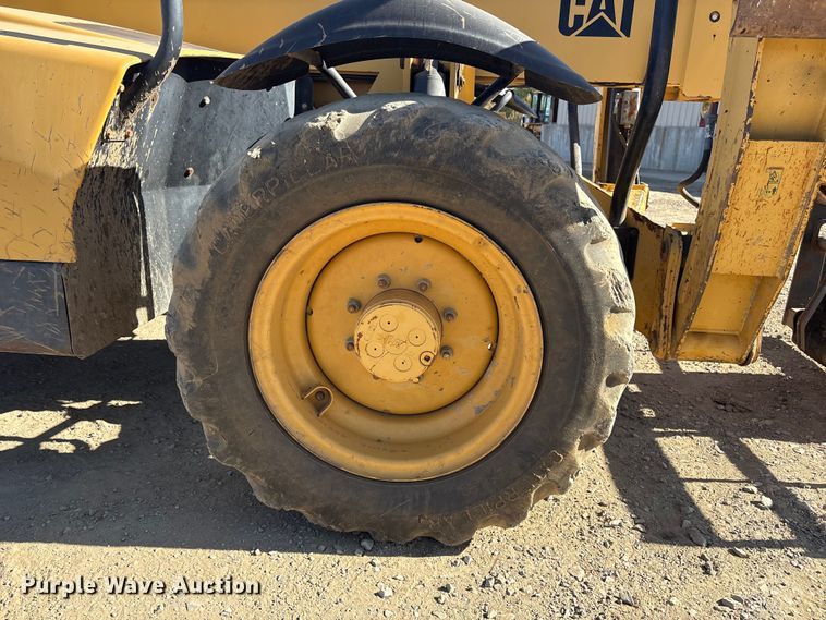 image for item EG8270 2003 Caterpillar TH360B telehandler