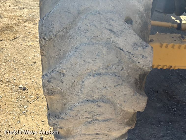 image for item EG8270 2003 Caterpillar TH360B telehandler