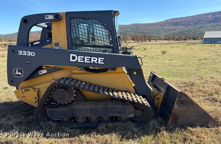 image for item EG8281 2013 John Deere 333DT tracked skid steer loader