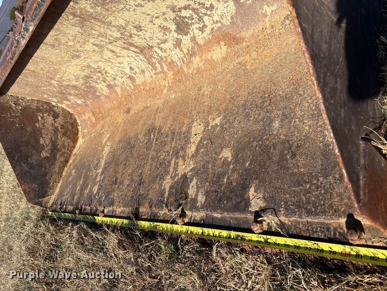 image for item EG8281 2013 John Deere 333DT tracked skid steer loader