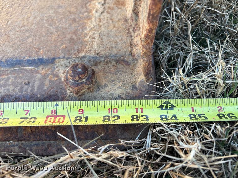 image for item EG8281 2013 John Deere 333DT tracked skid steer loader