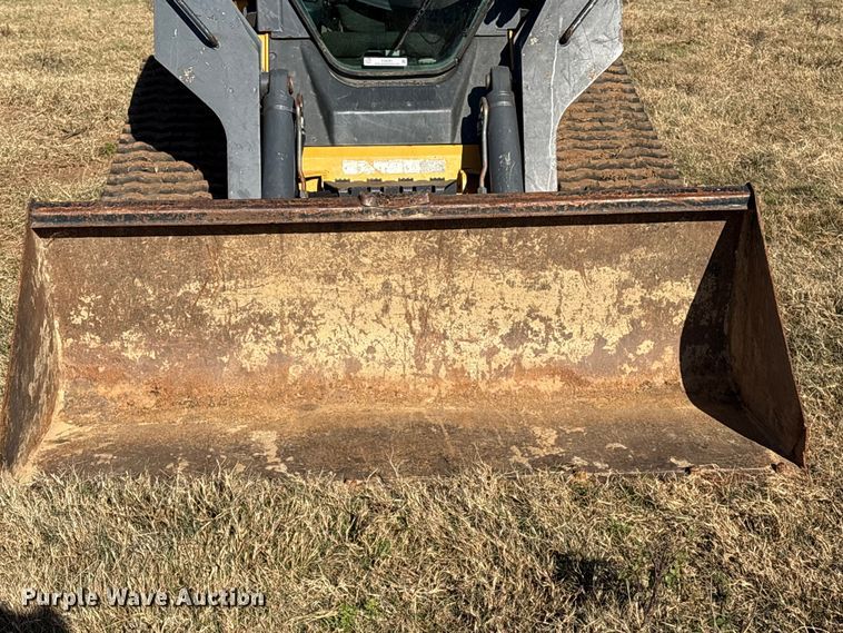 image for item EG8281 2013 John Deere 333DT tracked skid steer loader