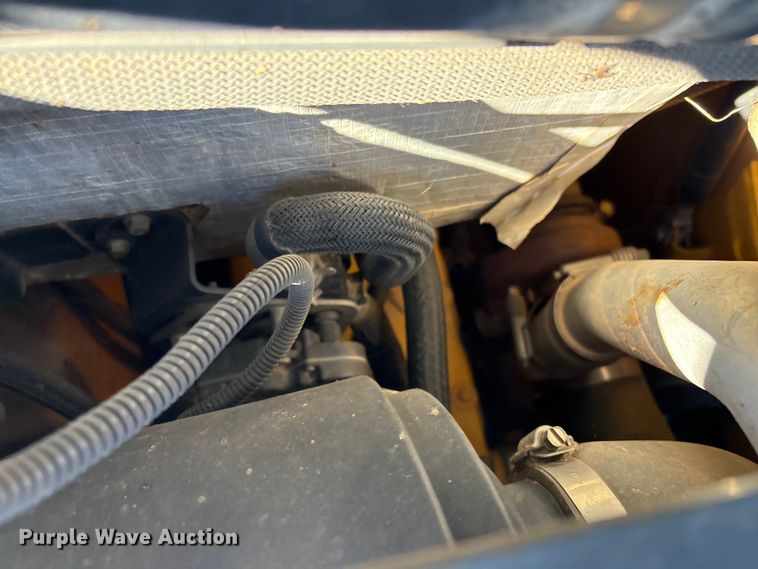 image for item EG8281 2013 John Deere 333DT tracked skid steer loader