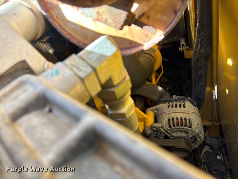 image for item EG8281 2013 John Deere 333DT tracked skid steer loader