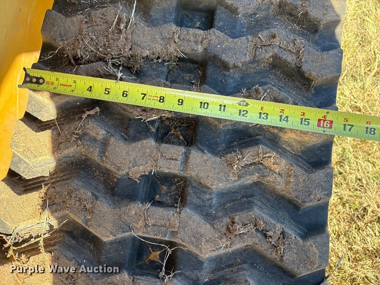 image for item EG8281 2013 John Deere 333DT tracked skid steer loader